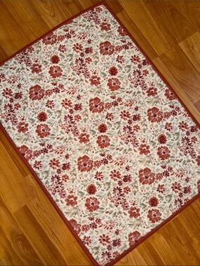 Lauren Ralph Lauren 22x16in floral dish drying towel padded blk label EUC